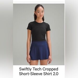 Lululemon cropped short sleeve black size 4